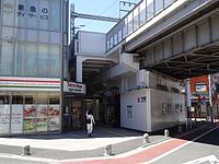 Tokyu-Nakanobu-Sta.JPG