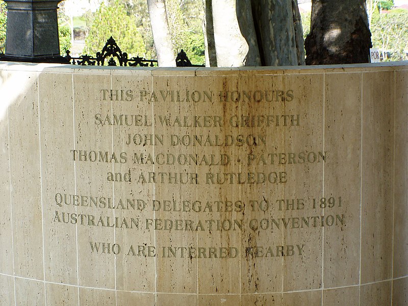 File:Toowong Cemetery 17.JPG