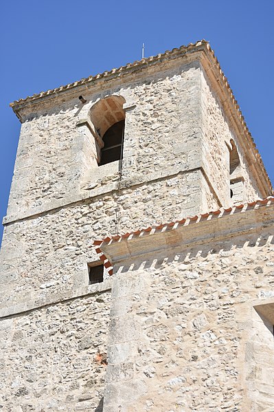 File:Torre de la iglesia de Torrubia del Campo 01.jpg