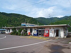 土佐佐賀站外貌，攝於2010年7月10日