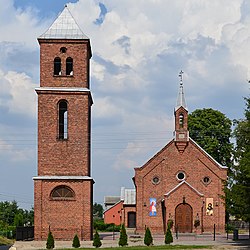 Trąbin-Wieś, kościół św. Antoniego.jpg