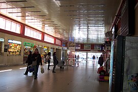 El interior