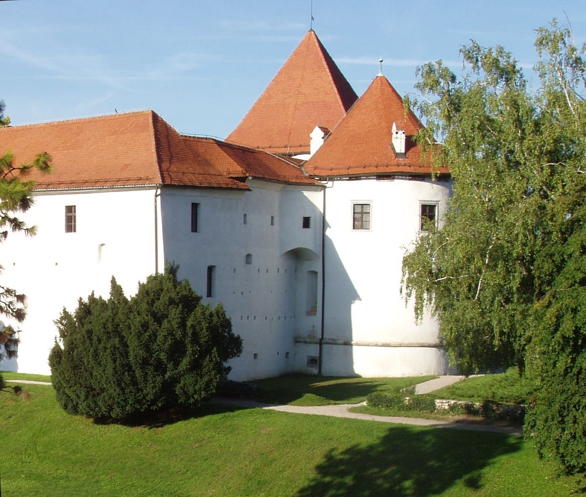 Soubor:Varazdin-Stari-grad2006.jpg – Wikipedie.