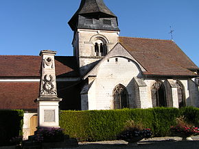 Villiers Herbisses Église et Monument aux Morts.JPG