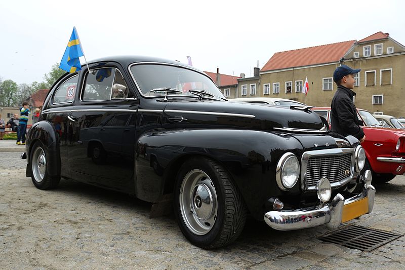 File:Volvo-pv544-1960-bk-adj-unreg.jpg