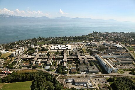 Escuela Politécnica Federal de Lausana