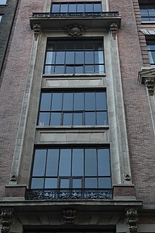 Large studio windows W 40 St Sep 2021 34.jpg