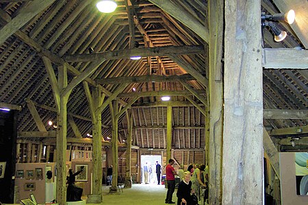 Wanborough barn1 20060909