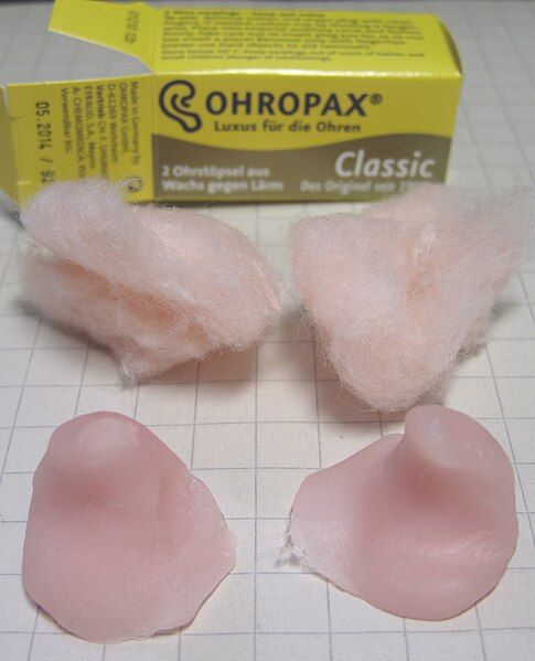 File:Wax-earplugs-packaging-formed.JPG