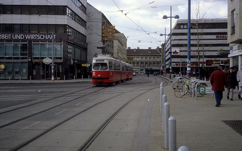 File:Wien-wiener-linien-sl-26-685766.jpg