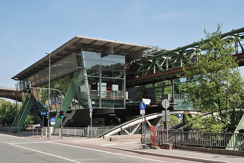 File:Wuppertal-100522-13189-Stadion.jpg