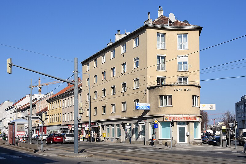 File:Zant Hof Prager Straße.jpg