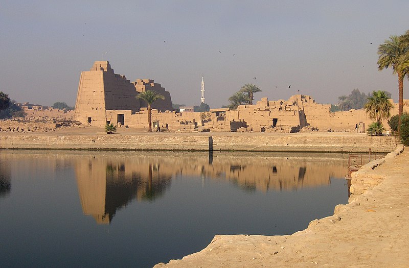 File:Ägypten Tempel von Karnak01.jpg