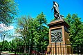 Памятник Н.М. Карамзину в Ульяновске.jpg