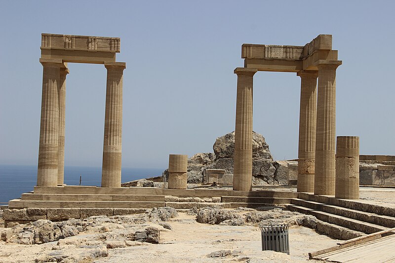 File:Портик с перекрытием. Acropolis. Lindos. Rodos. Greece. Июнь 2014 - panoramio.jpg