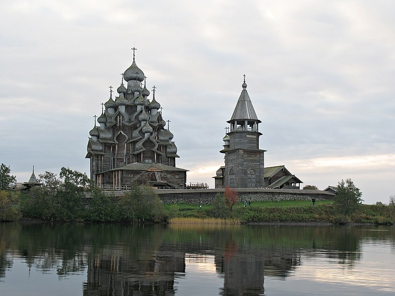 File:Преображенская церковь (деревянная) (1714 г.) 01.JPG