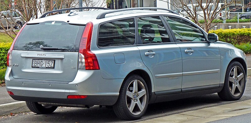 File:2008 Volvo V50 (MY08) LE station wagon (2010-07-13) 02.jpg