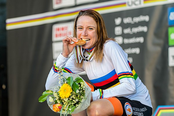 Annemiek van Vleuten, winner of the women's time trial
