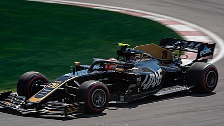 Kevin Magnussen driving the Rich Energy-sponsored VF-19 at the Canadian Grand Prix