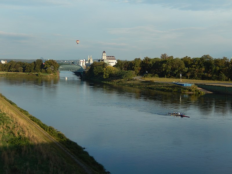 File:20200929. Dresden Elbehafenbrücke.-011.jpg