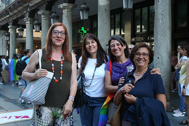 File:2022 LGBT Pride Valladolid 29.jpg