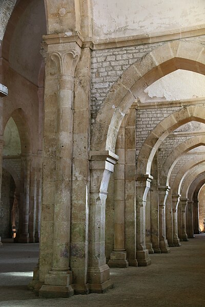 File:Abbaye de Fontenay 014.jpg