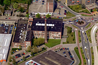 Janninks mill 2006 Aerial - Fabriekscomplex Jannink (6929512021).jpg