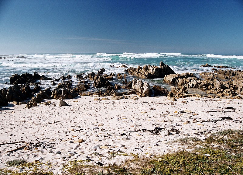 File:Agulhas rocks.jpg