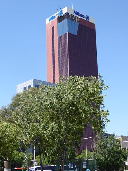 File:Allianz building, Barcelona, July 2014.JPG