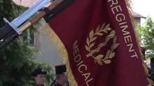 Fil: Hær - Ceremonier for opløsningen af ​​det 3. medicinske regiment og oprettelsen af ​​det medicinske regiment.webm