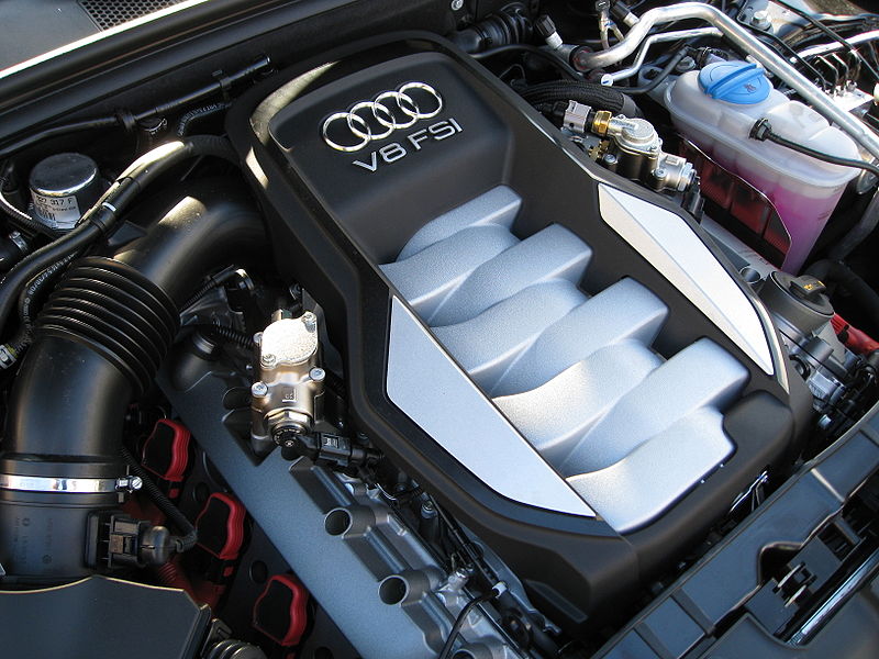Audi S5 V8 FSI Engine