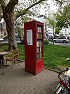 Büchertelefonzelle Koblenz südliche Vorstadt.jpg