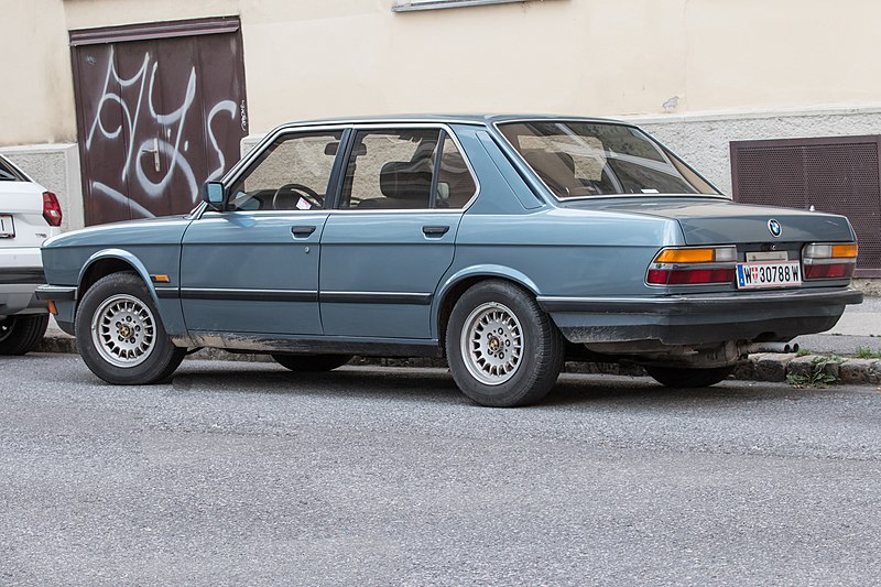 File:BMW E28 520i Wien 25 July 2020 JM (4).jpg