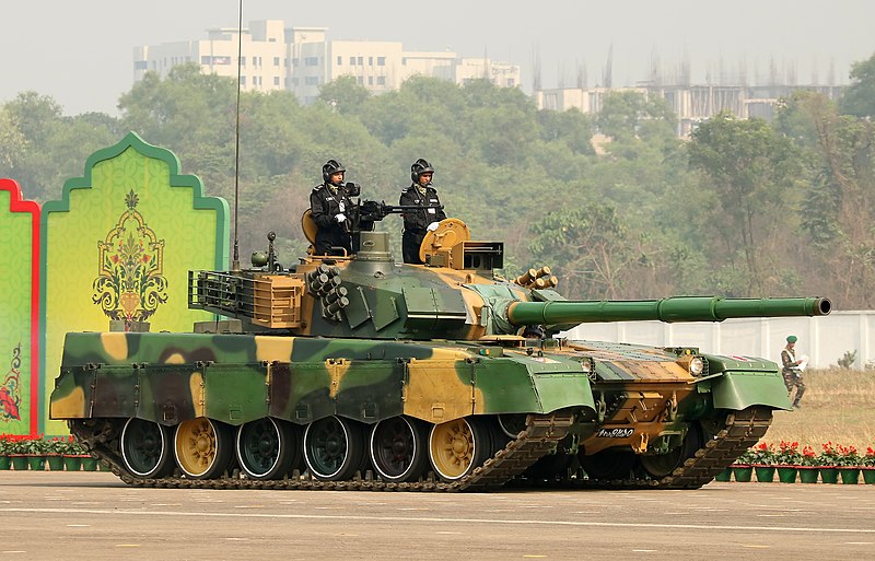 Ruski tenk Armata je preskup za front :D  - Page 7 800px-Bangladesh_Army_MBT2000._%2839072813711%29