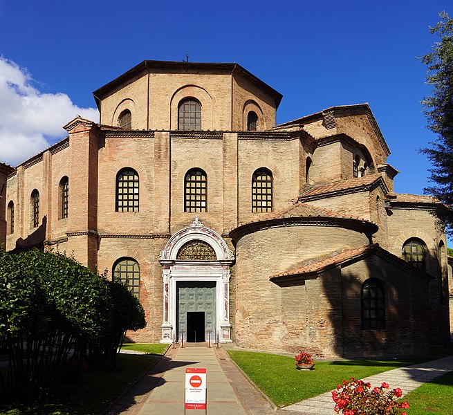 File:Basilica of San Vitale.jpg