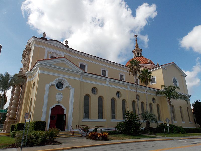 File:Basilica of St. Paul - Daytona Beach, Florida 03.jpg