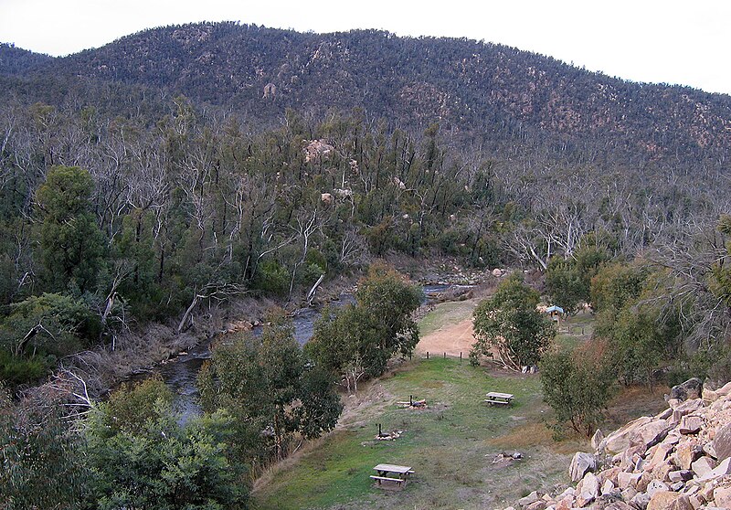 File:Big River downstream at Bundara Campground near Anglers Rest, Vic, jjron, 6.06.2009.jpg