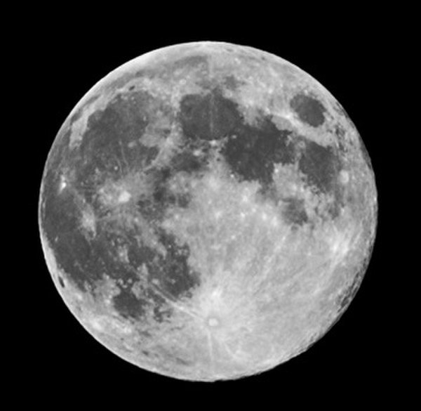 File:Blue moon of 31.08.2012.jpg