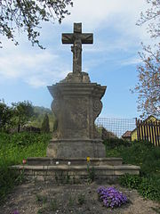 Kříž nad obcí Boreč