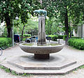 "Fuchsbrunnen" von Max Esser, 1912, Ceciliengärten 47, Berlin-Schöneberg, Deutschland