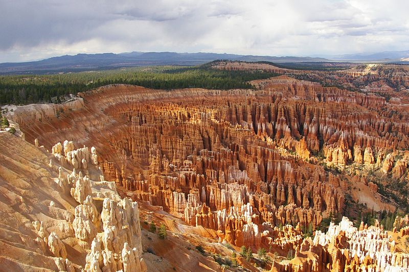 File:Bryce Canyon Inspiration Point May 2009.jpg