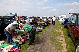 Car boot sale by Baytree Garden Centre - geograph.org.uk - 3051551.jpg