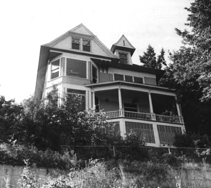 File:Catherine White House 1982 - Portland Oregon.jpg