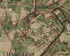 Carte dressée vers 1775 par Joseph de Ferraris. La rue va de l'endroit marqué Machine à feu vers le Nord, traverse le ruisseau et aboutit au chemin perpendiculaire sur Lodelinsart.