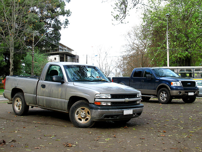 File:Chevrolet 1500 Silverado 4.3 1999 (16584371311).jpg