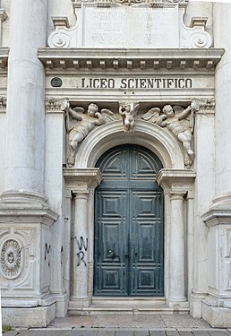 Portal de la antigua iglesia de Santa Giustina, Venecia