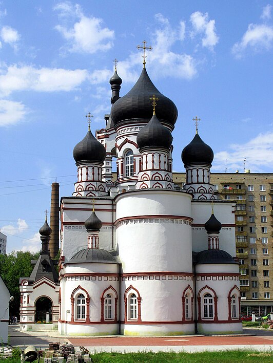 Памятники зодчества. Храм Димитрия Солунского на Благуше. Соколиная гора Москва примечательности. Семёновская Церковь Москва. Церковь Соколиная гора.