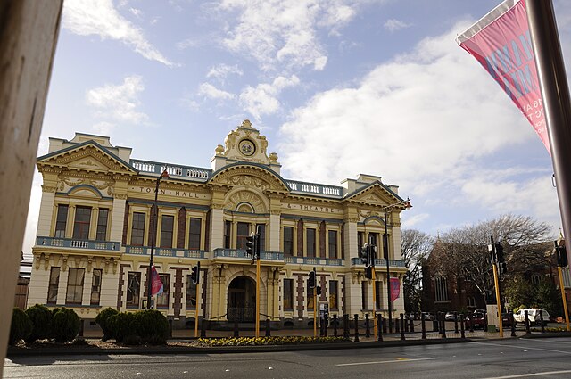 Civic Theatre, the town hall of Invercargill – built in 1906.