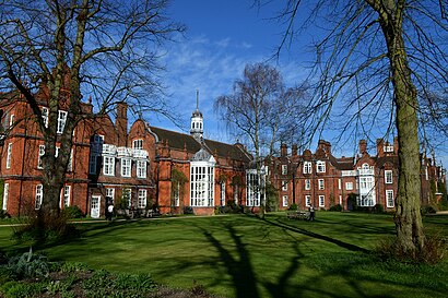 How to get to NEWNHAM COLLEGE CAMBRIDGE with public transport- About the place