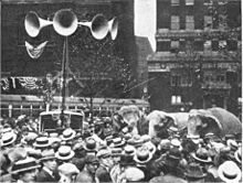 Crowd gathered outside of the Public Auditorium during the convention Crowd outside 1924 Republican National Convention Cleveland Ohio.jpg